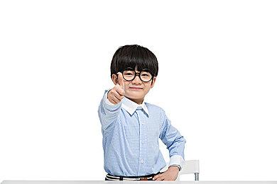 《星刃》开发商新作对标《原神》瞄准2027年发售